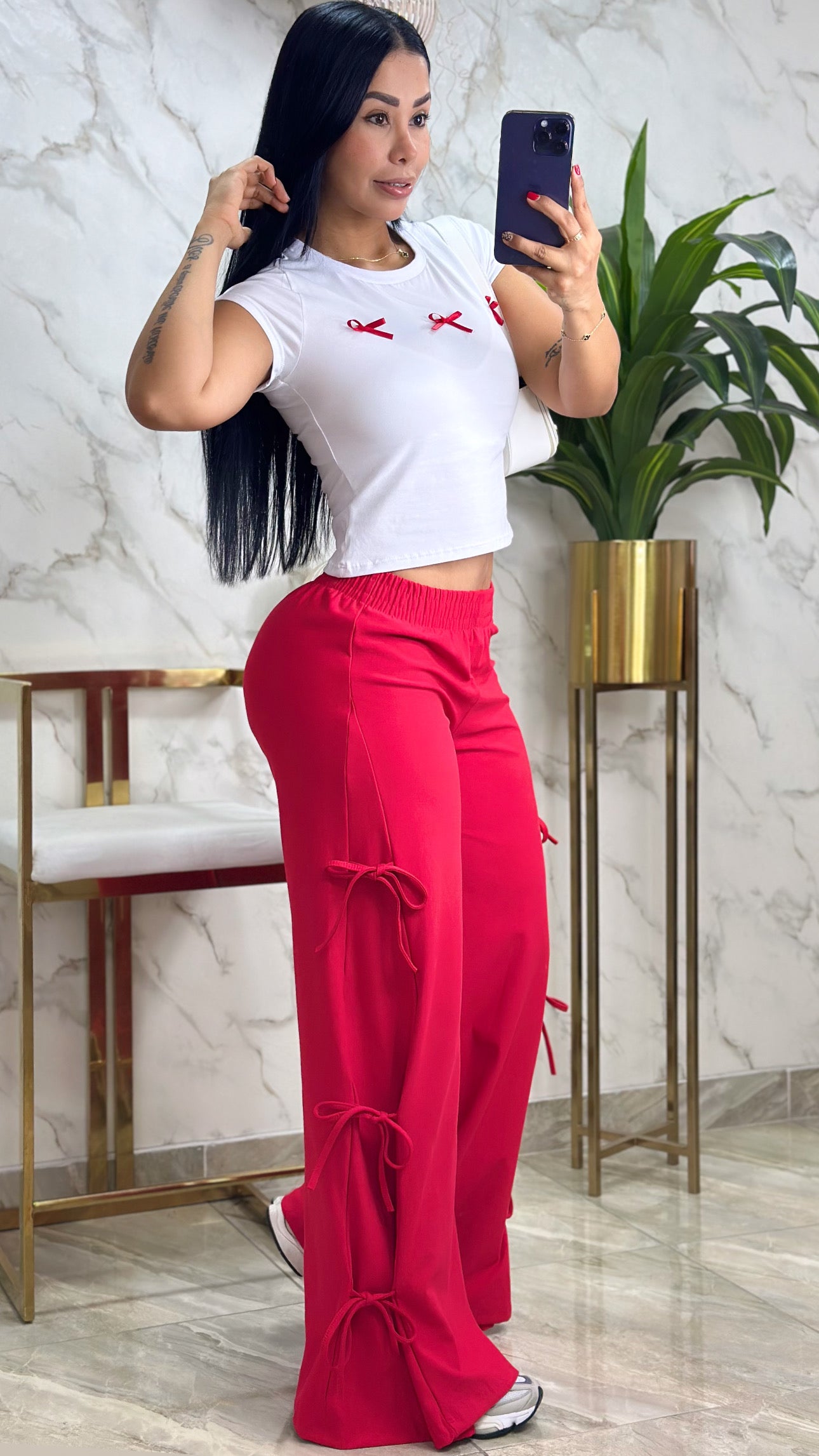 CONJUNTON PANTALON ANCHO CON SESGOS BLUSA MOÑOS