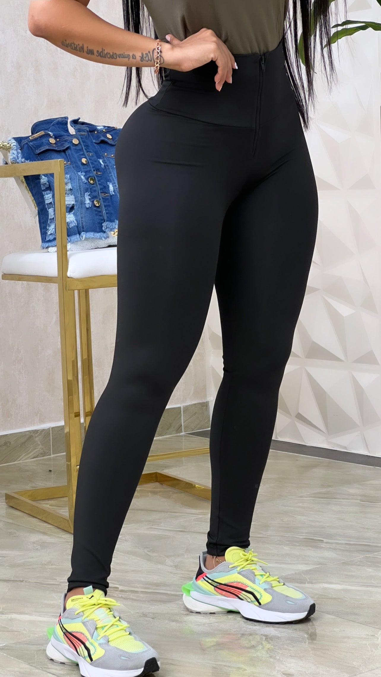Leggins cierre pretina anatomica