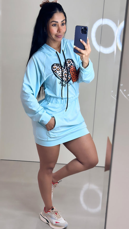 Vestido capucha dtf corazones